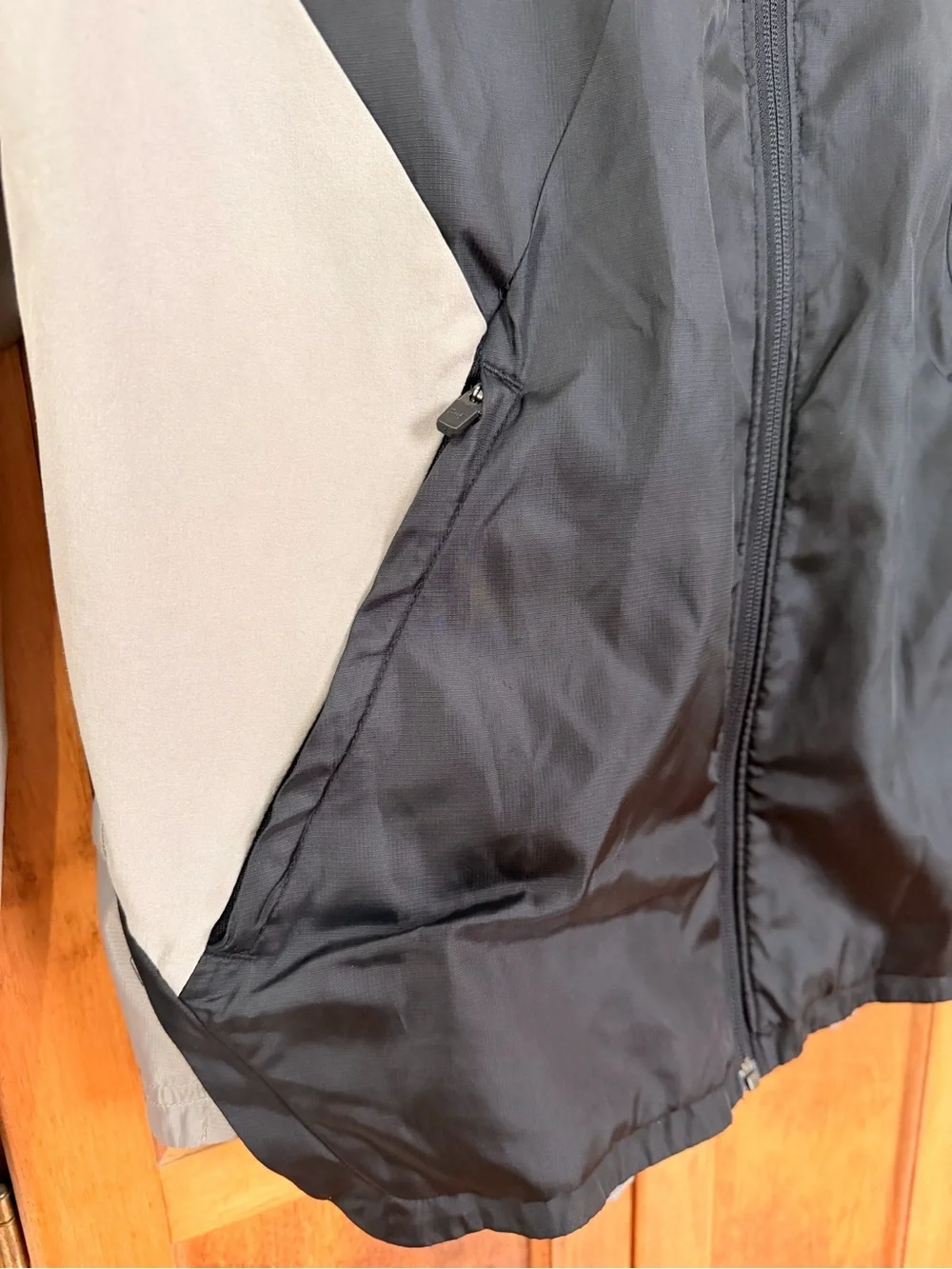 Under Armour Hooded Windbreaker in Black & Light Gray